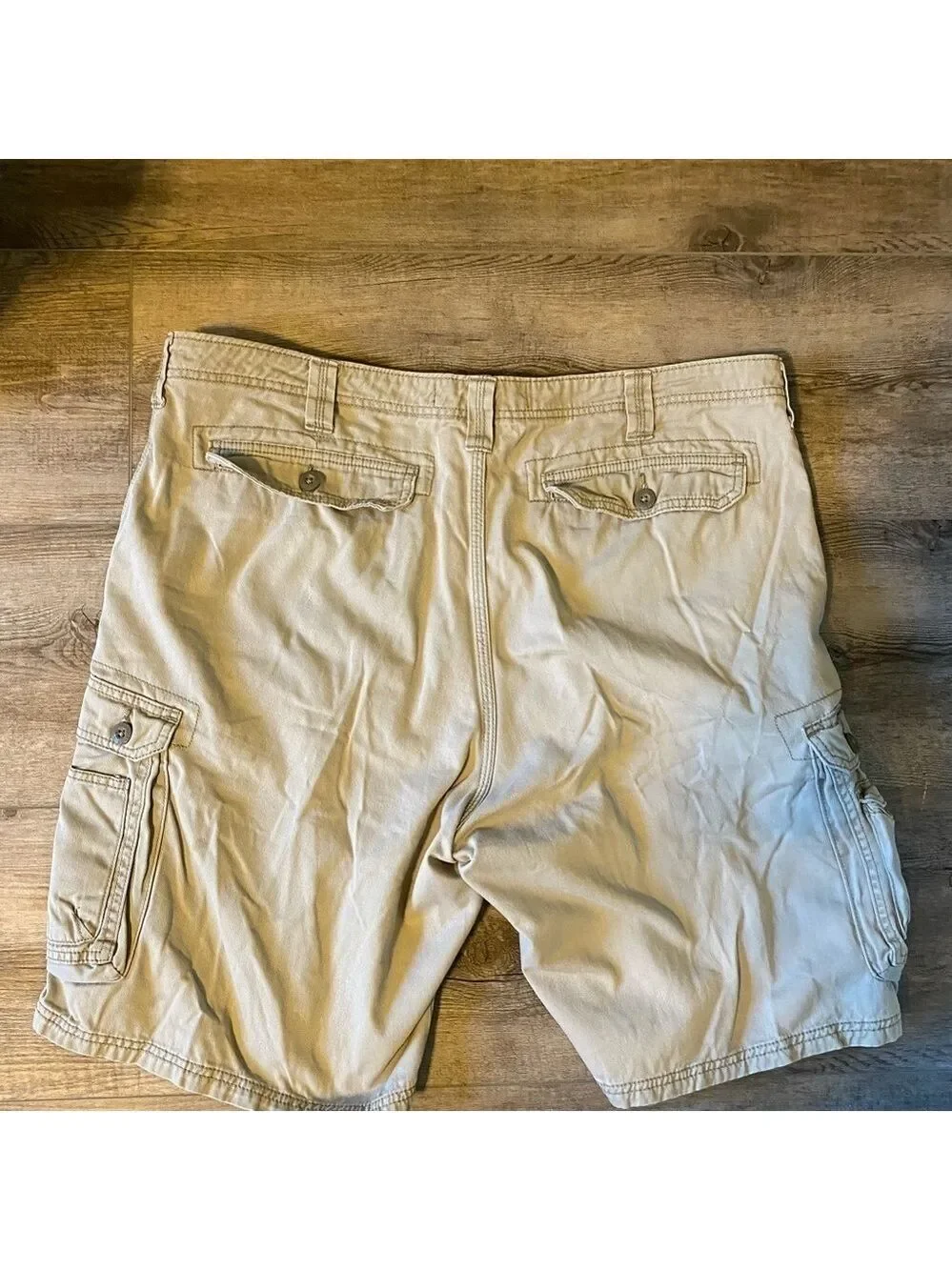 Lee pockets have